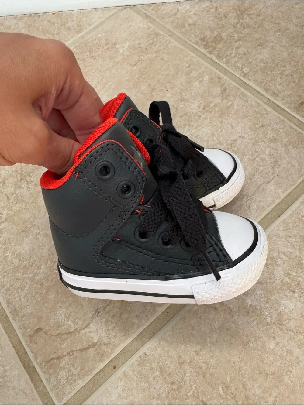 Converse Chuck Taylor All Star High Street sneakers baby size 2